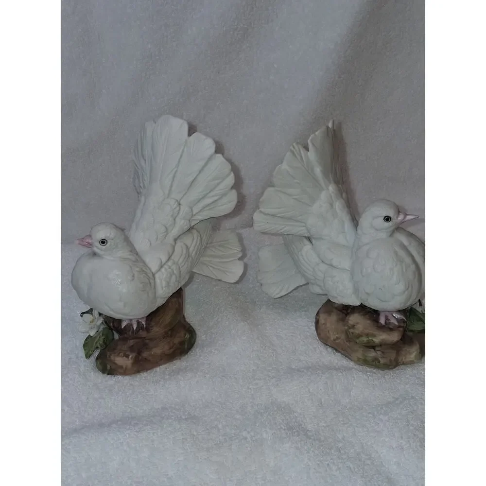 Lefton rare white